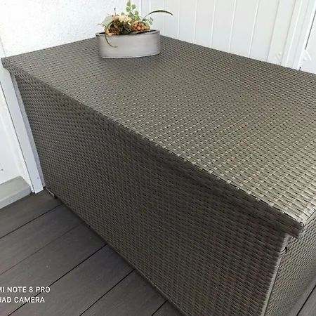 Fillner 2 36c Modern Retreat