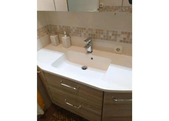 Fillner 2 36c Modern Retreat Scharbeutz